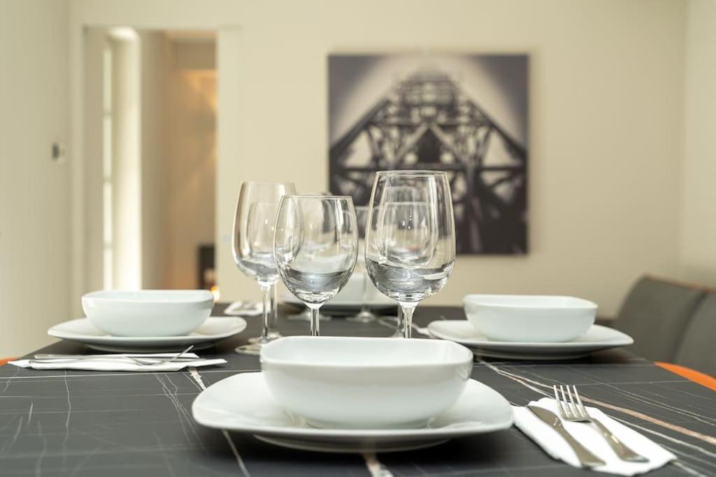 Apt 2 Min From The Cathedral With Private Parking Como Exteriér fotografie