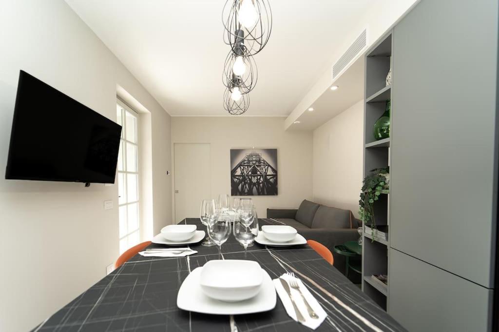Apt 2 Min From The Cathedral With Private Parking Como Exteriér fotografie