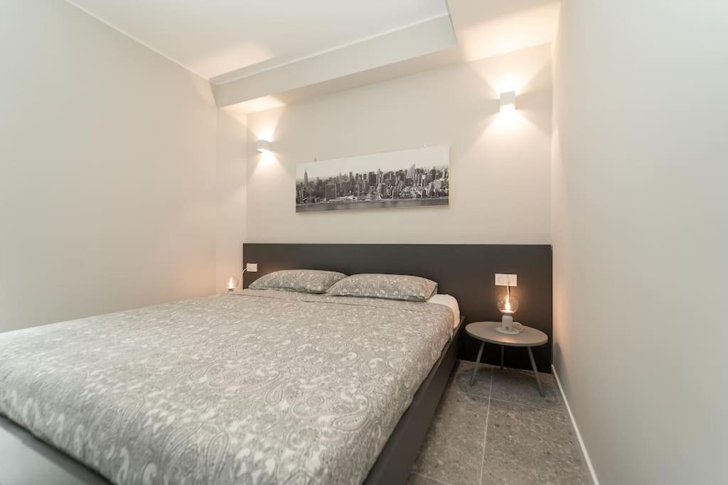 Apt 2 Min From The Cathedral With Private Parking Como Exteriér fotografie